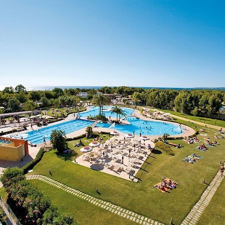 Happy Camp Mobile Homes In Camping Village La Masseria Gallipoli Exterior photo