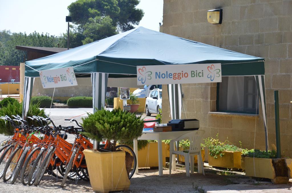 Happy Camp Mobile Homes In Camping Village La Masseria Gallipoli Exterior photo